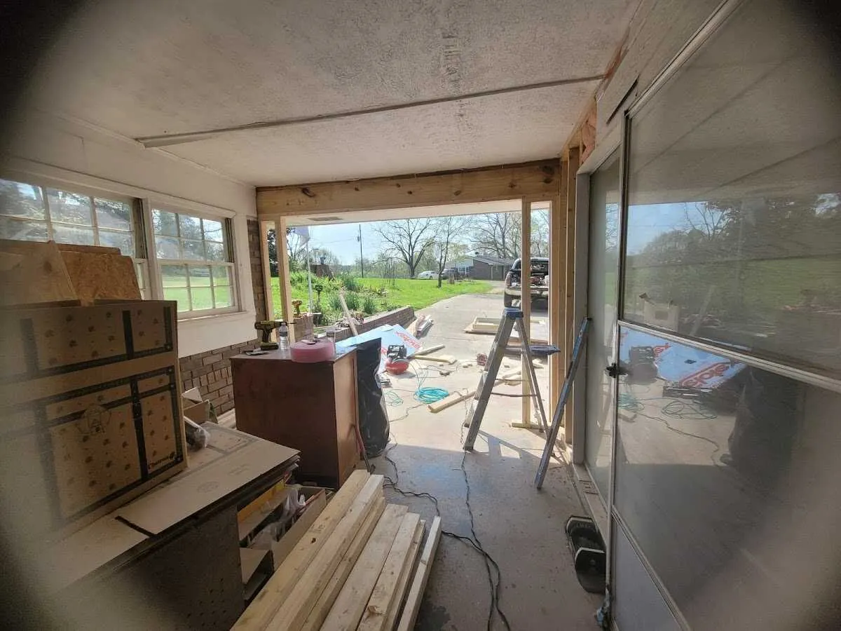 Air movers and dehumidifier for Drying & Dehumidification in Mineola